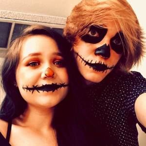 Meet your Posher, Desiree